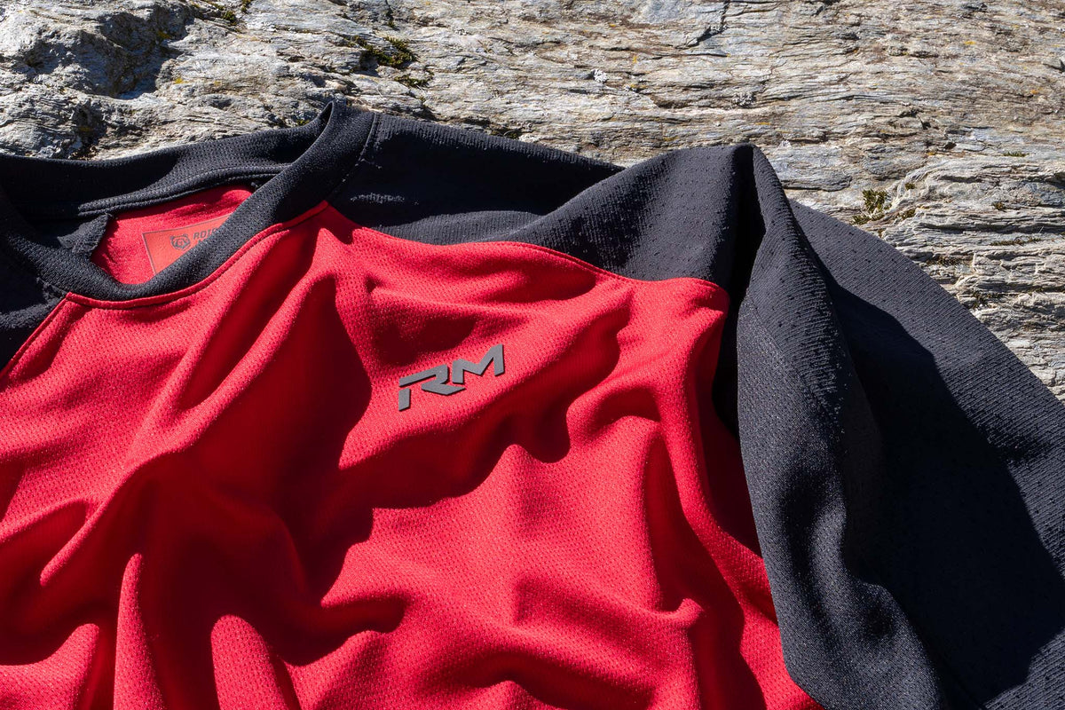 Motorcycle Riding Jersey for Hot Weather: Cool, Light and Built for Real Miles